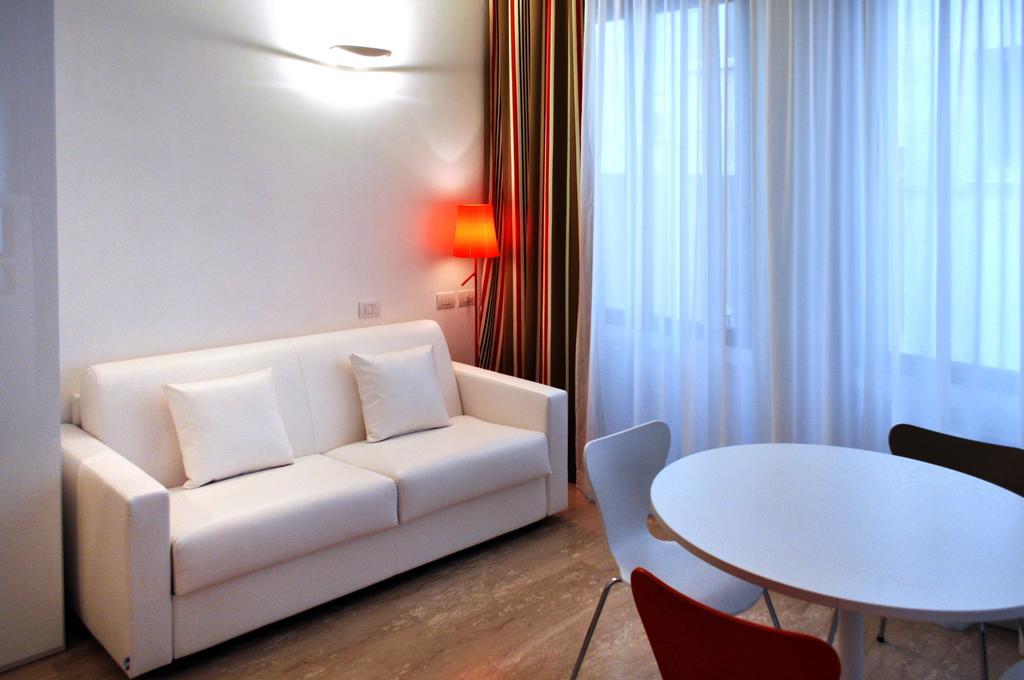 Bb Hotels Aparthotel Bocconi Mailand Zimmer foto